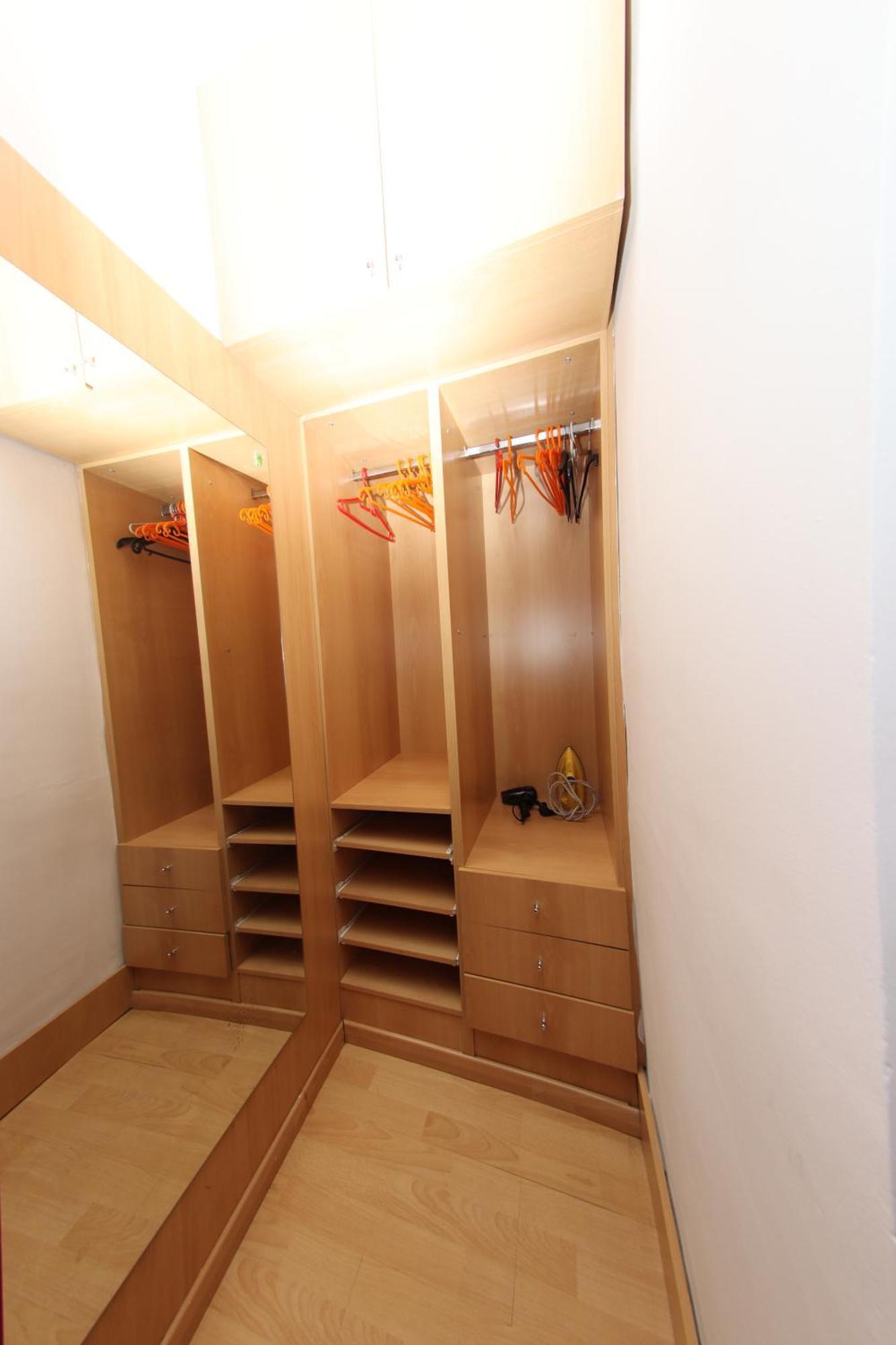 Skopje Plaza Apartment מראה חיצוני תמונה